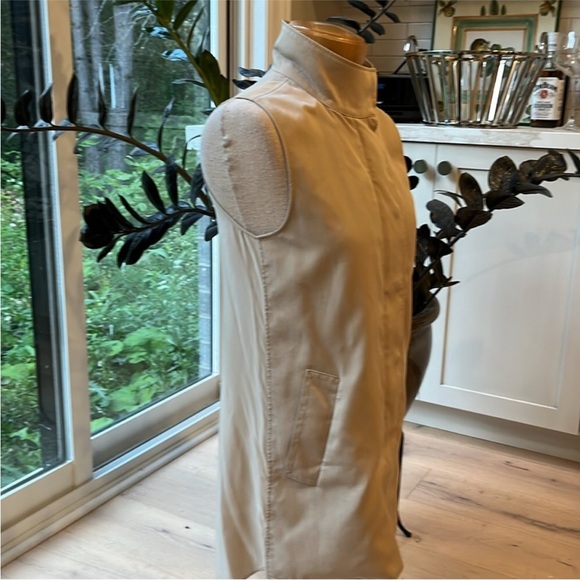 Club Monaco Vest XS - Picture 3 of 10